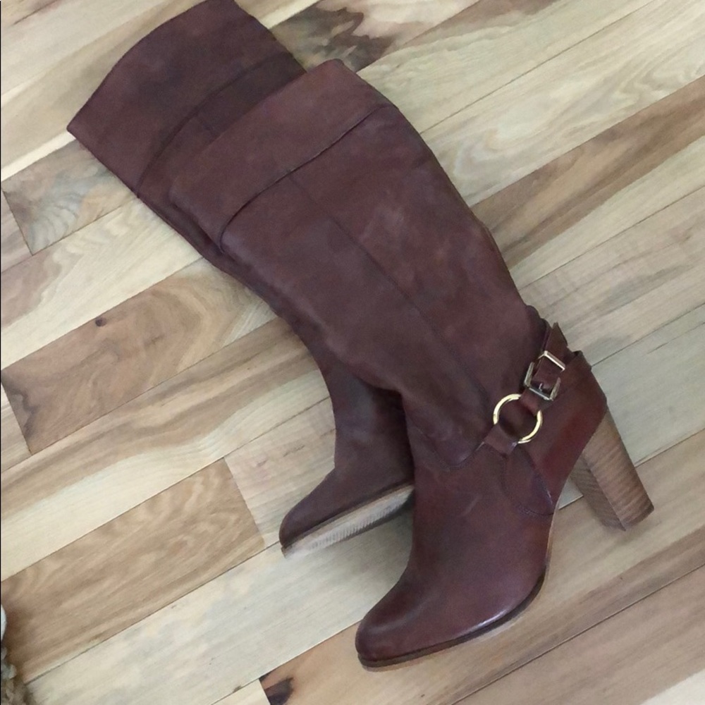 Cognac leather boots! So sexy! Size 8